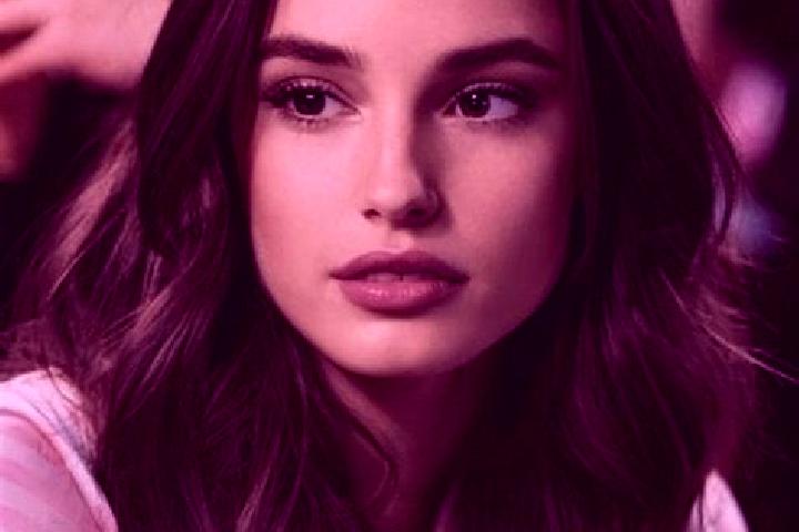 Hannah, 21, a brunette brown-eyed middle eastern companion based in Glaisdale. Offering Fetish, Roleplay, Dinner Date. Available for incall and outcall, over...