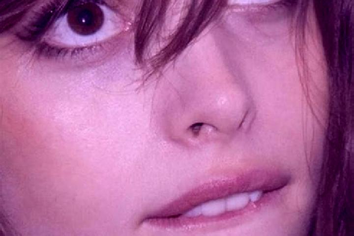 Hannah, 21, a chestnut dark-eyed caucasian companion based in Ploce. Offering Party Girl, A-Level, Domination. Available for incall and outcall, day and even...