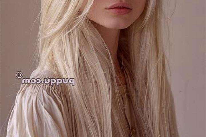 Hannah, 21, a platinum blonde blue-eyed mixed companion based in Zhukovo. Offering Erotic Massage, Girlfriend Experience, Domination. Available for incall an...