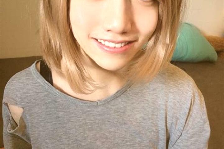 Hannah, 21, a platinum blonde brown-eyed european companion based in Shyrokolanivka. Offering Overnight, Roleplay, 69, Deep French Kissing, Girlfriend Experi...