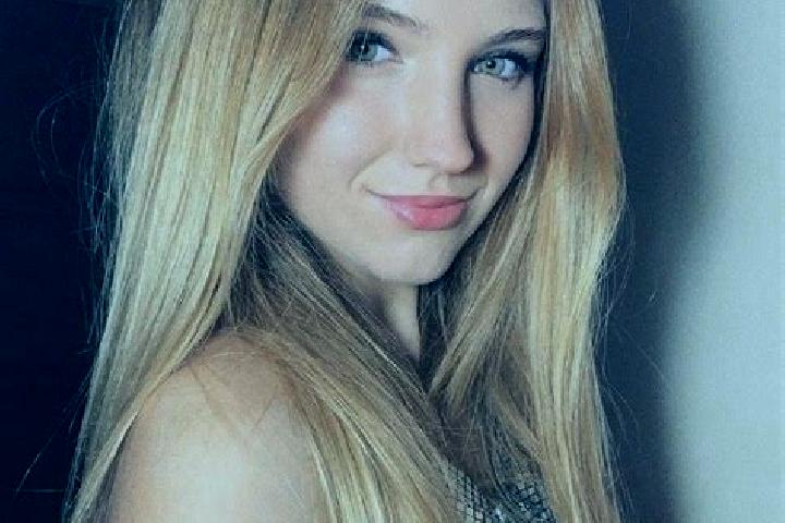 Hannah, 21 — Escort in Jose C. Paz, Argentina