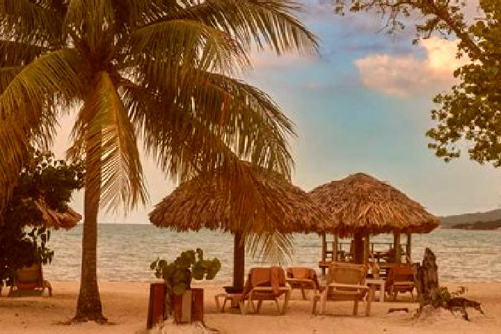 Hannah, 21 — Escort in Pueblo Viejo, Belize