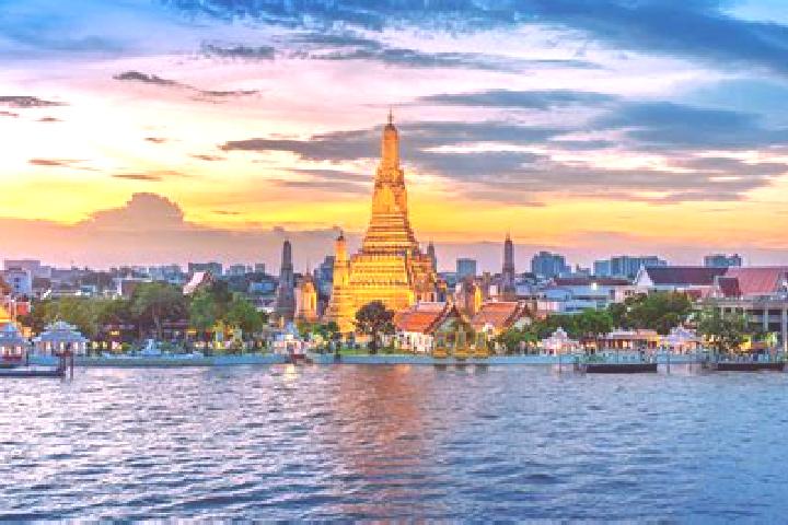 Hannah, 21 — Escort in Suwannakhuha, Thailand