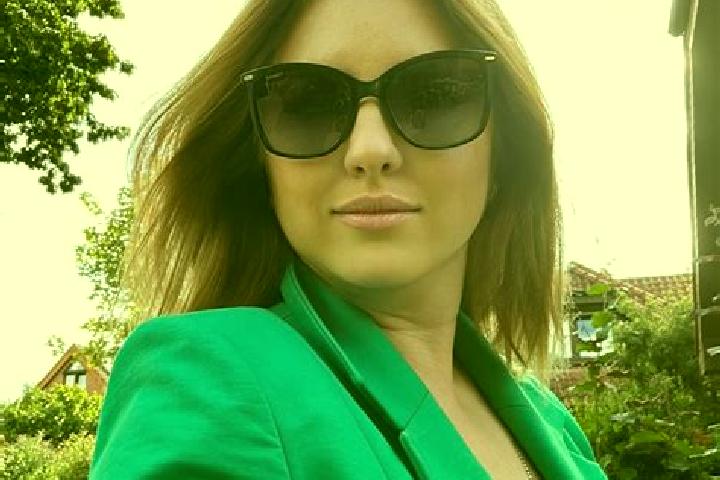 Hannah, 21 — Escort in Swindon, United Kingdom