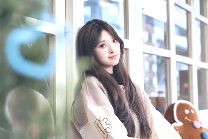Hannah, 21 — Escort in Zhuantang, China