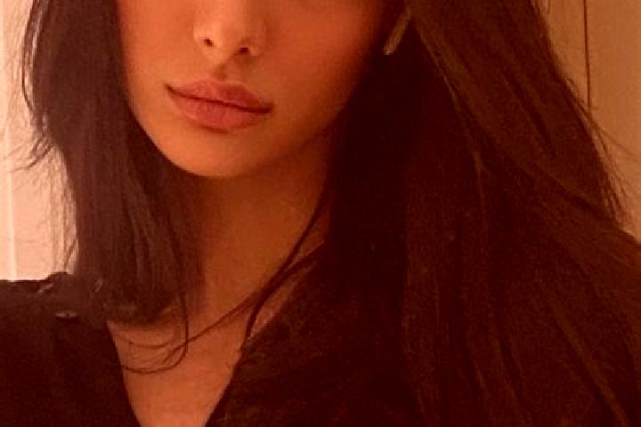 Hannah, 22, a black brown-eyed middle eastern companion based in Lymanivka. Offering 69, CIM, Overnight. Available for incall and outcall, day and evening da...