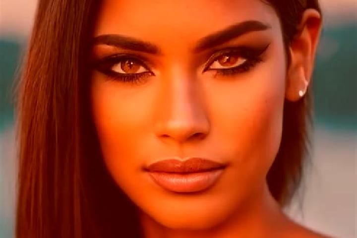 Hannah, 22, a brunette dark-eyed latina companion based in Huamachi. Offering GFE, OWO, Couples, Domination, BDSM. Available for incall and outcall, day and ...