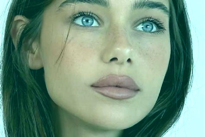Hannah, 22, a brunette grey-eyed european companion based in Kabba. Offering A-Level, Deep French Kissing, Roleplay, Prostate Massage. Available for incall a...