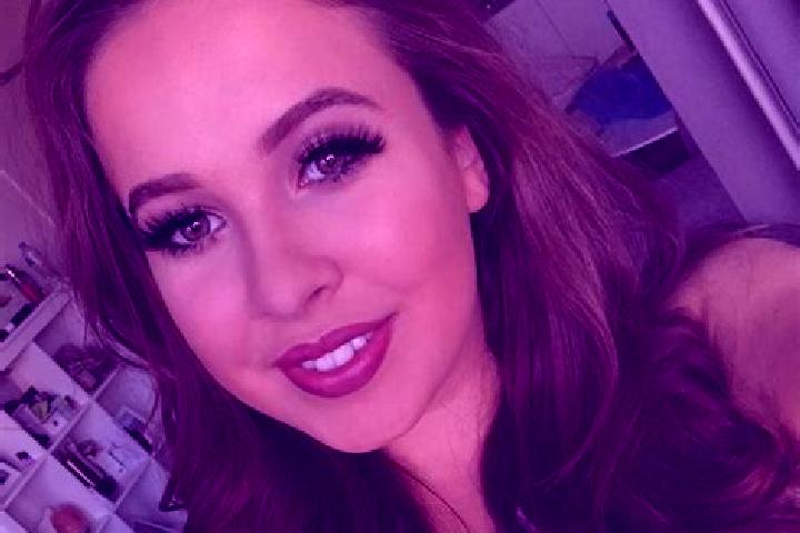Hannah, 22, a chestnut dark-eyed european companion based in Tsalenjikha. Offering Domination, Deep French Kissing, Fetish. Available for incall and outcall,...