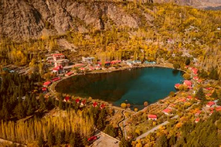Hannah, 22 — Escort in Kalaswala, Pakistan