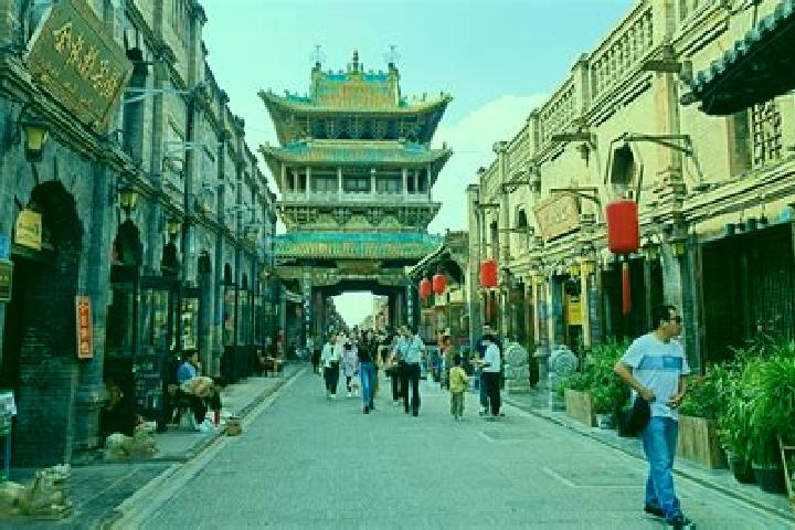 Hannah, 22 — Escort in Pingyao, China