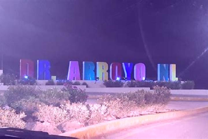 Hannah, 22 — Escort in Plan de Arroyo, Mexico