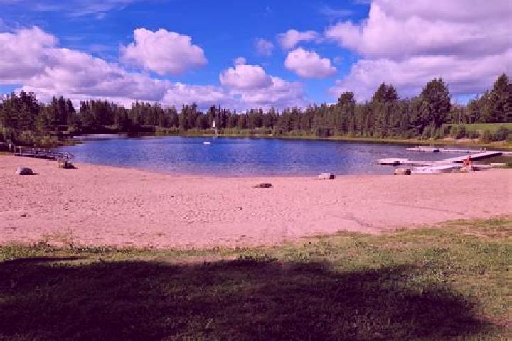 Hannah, 22 — Escort in Pyhaeselkae, Finland