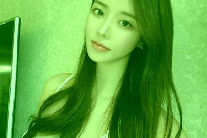 Hannah, 22 — Escort in Zongzhai, China