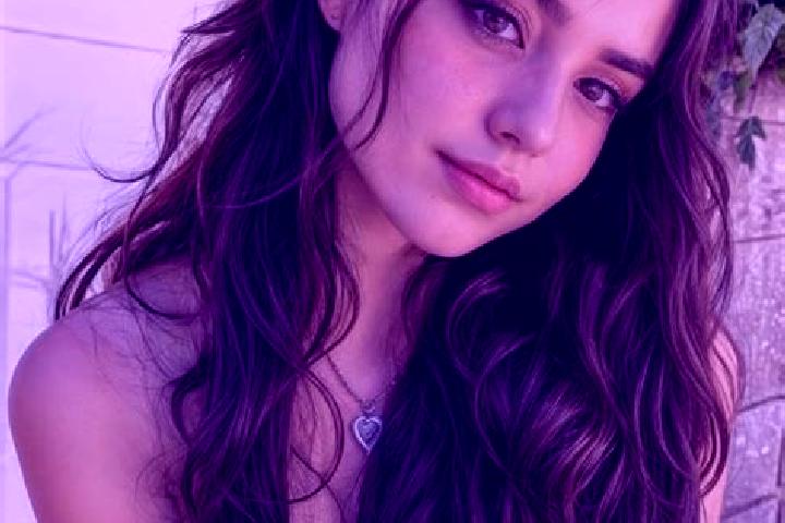 Hannah, 23, a brunette hazel-eyed middle eastern companion based in South Melbourne. Offering Tantra, Domination, OWO. Available for incall and outcall, day ...