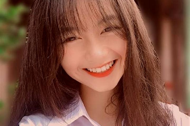 Hannah, 23 — Escort in Cai Nuoc, Vietnam