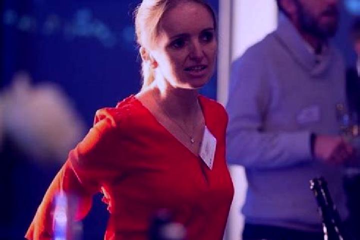 Hannah, 23 — Escort in Concourson-sur-Layon, France