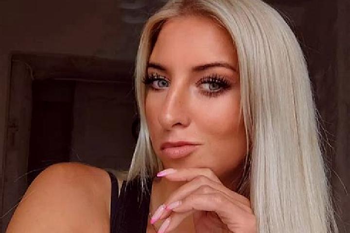 Hannah, 23 — Escort in Harku, Estonia
