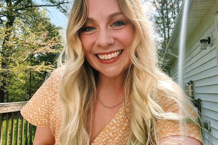 Hannah, 23 — Escort in Newport News, United States