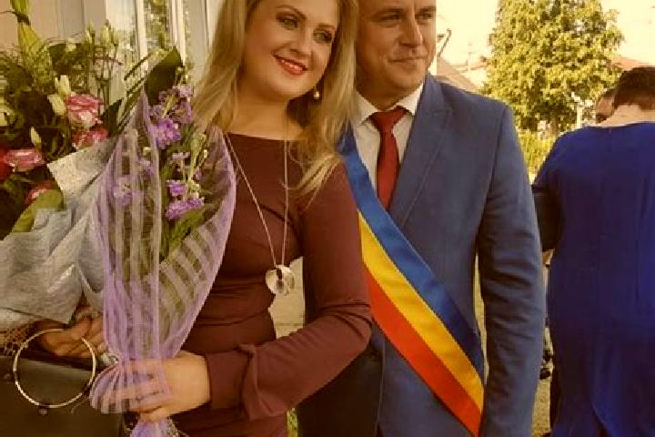 Hannah, 23 — Escort in Ulmeni, Romania