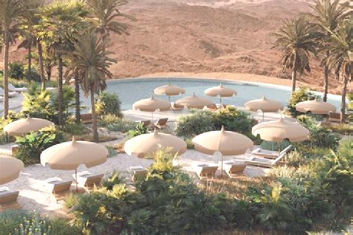 Hannah, 23 — Escort in Umluj, Saudi Arabia