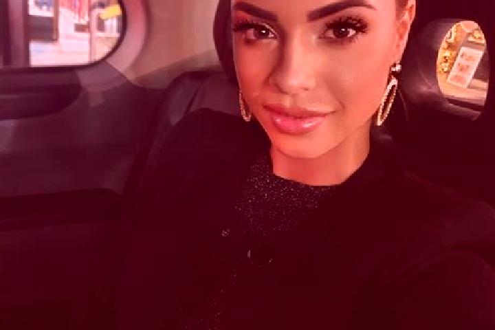 Hannah, 24, a black grey-eyed caribbean companion based in Taboc. Offering Domination, Travel Companion, Dinner Date, Overnight. Available for incall and out...