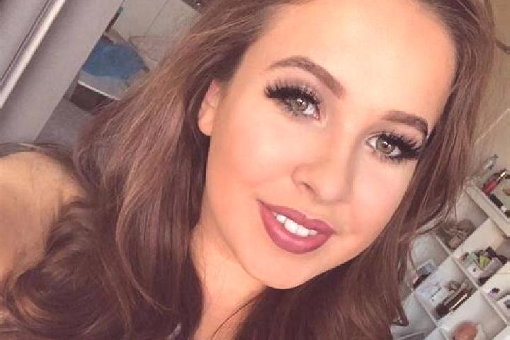 Hannah, 24, a brunette amber-eyed caribbean companion based in Boothbay Harbor. Offering Roleplay, Couples, Girlfriend Experience, Fetish, Tantra. Available ...