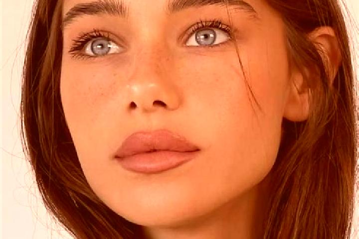 Hannah, 24, a brunette brown-eyed slavic companion based in Algarrobo. Offering Massage, GFE, Dinner Date, Travel Companion, Duos. Available for incall and o...