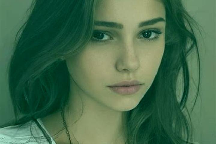 Hannah, 24, a chestnut dark-eyed slavic companion based in Bollenbach. Offering Tantra, Couples, Fetish, OWO. Available for incall and outcall, day and eveni...