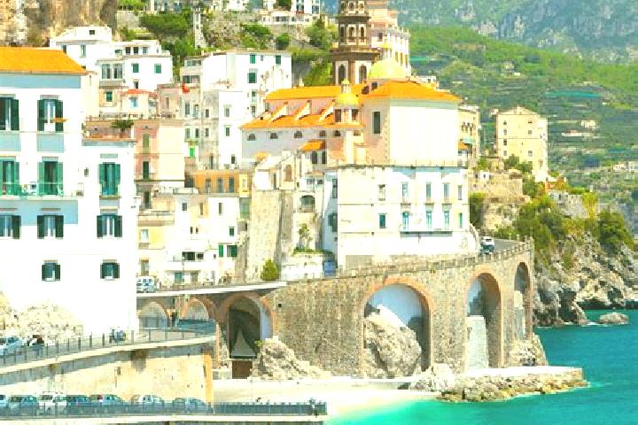 Hannah, 24 — Escort in Cavajon Veronese, Italy