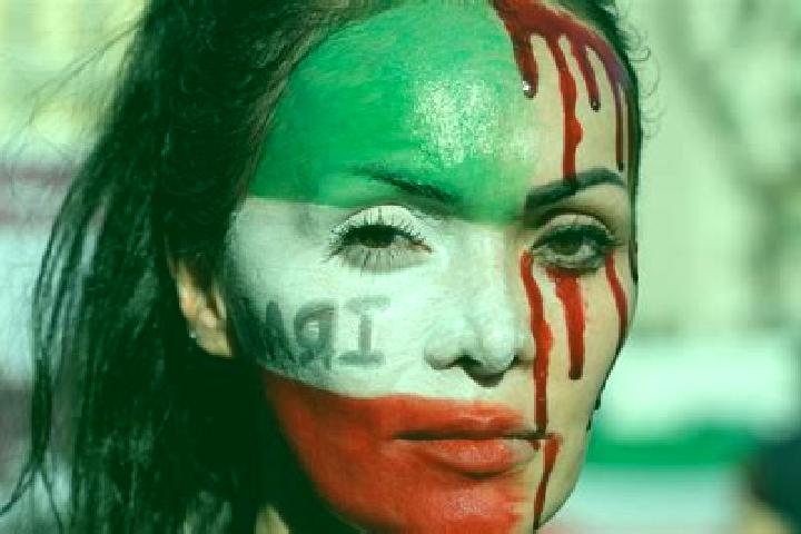 Hannah, 24 — Escort in Mahabad, Iran