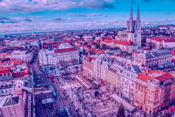 Hannah, 24 — Escort in Miedzyborz, Poland