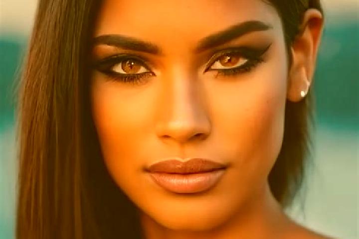 Hannah, 25, a black brown-eyed latina companion based in Thakutpin. Offering Tantra, Party Girl, A-Level. Available for incall and outcall, overnight booking...