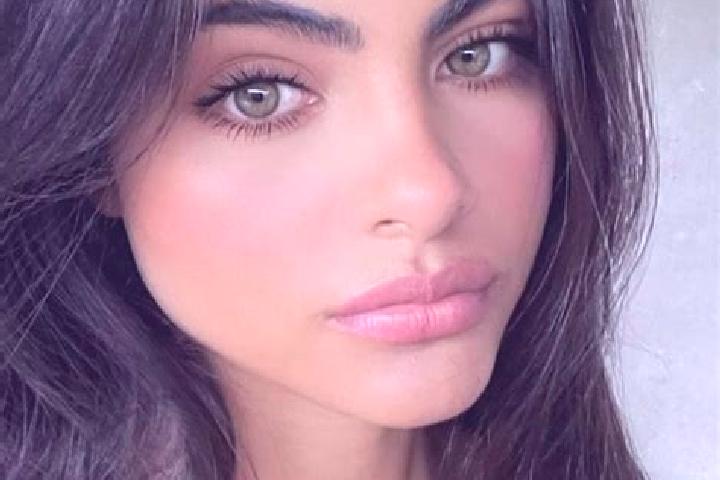 Hannah, 25, a brunette grey-eyed indian companion based in Woro. Offering Deep French Kissing, Striptease, Fetish, Couples. Available for incall and outcall,...