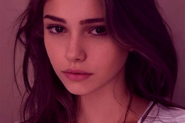 Hannah, 25, a chestnut grey-eyed slavic companion based in Chaikivshchyna. Offering CIM, Massage, OWO, Fetish. Available for incall and outcall, overnight bo...