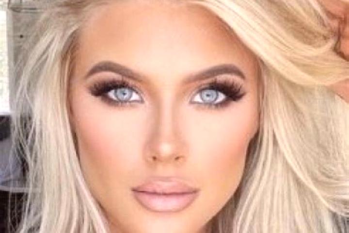 Hannah, 25, a platinum blonde dark-eyed european companion based in Ibaraki. Offering Deep French Kissing, Couples, Tantra, Overnight. Available for incall a...