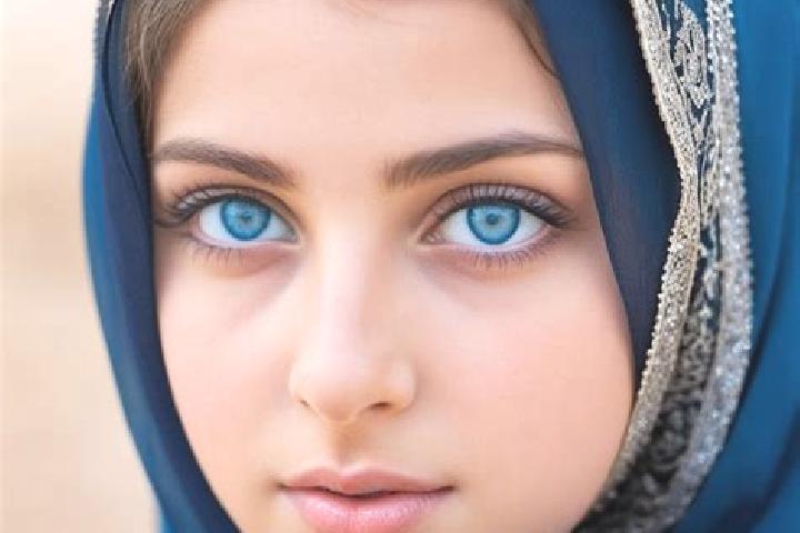 Hannah, 25, a red blue-eyed middle eastern companion based in Cuigang. Offering CIM, A-Level. Available for incall and outcall, day and evening dates.