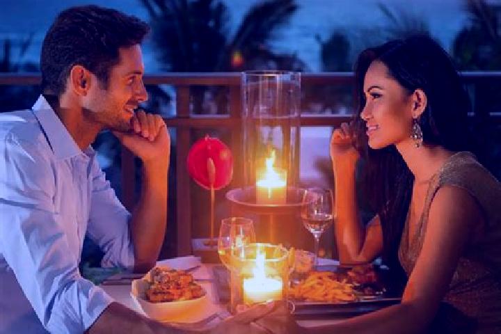 Hannah, 25, a red dark-eyed asian companion based in Tutin. Offering Dinner Date, Couples, Fetish, Girlfriend Experience. Available for incall and outcall, d...