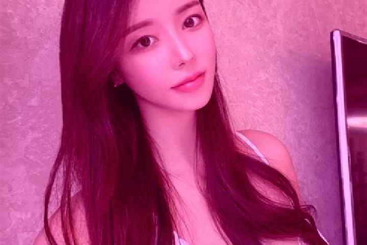 Hannah, 25 — Escort in Chaguangcun, China