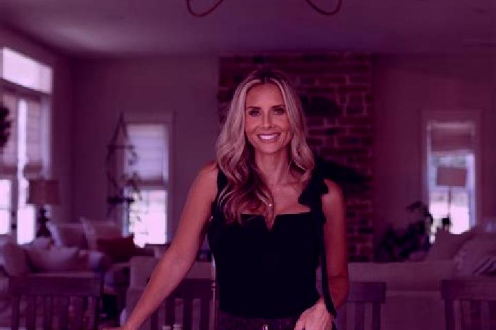 Hannah, 25 — Escort in Chumuckla, United States
