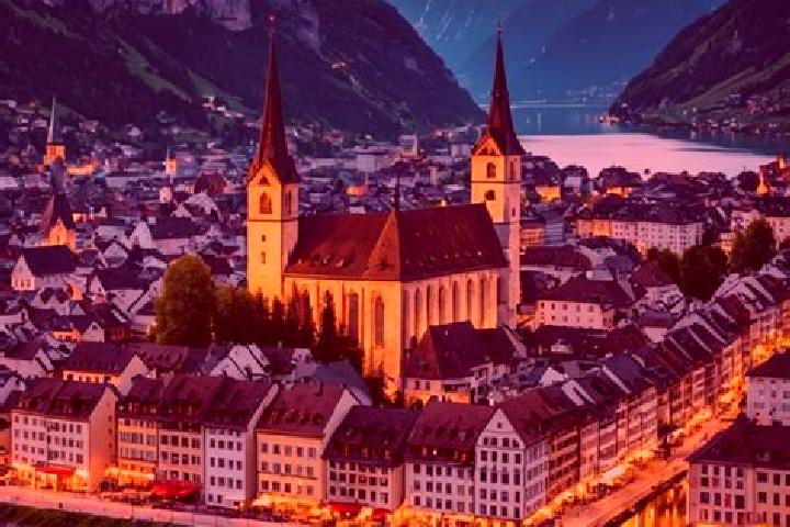 Hannah, 25 — Escort in Ferreyres, Switzerland