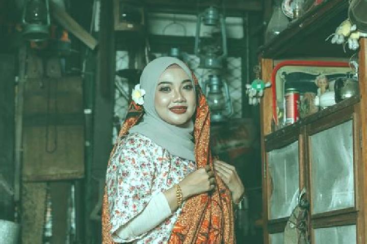 Hannah, 25 — Escort in Kampung Naga Lilit, Malaysia