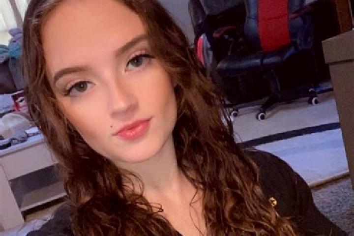 Hannah, 25 — Escort in Mannford, United States