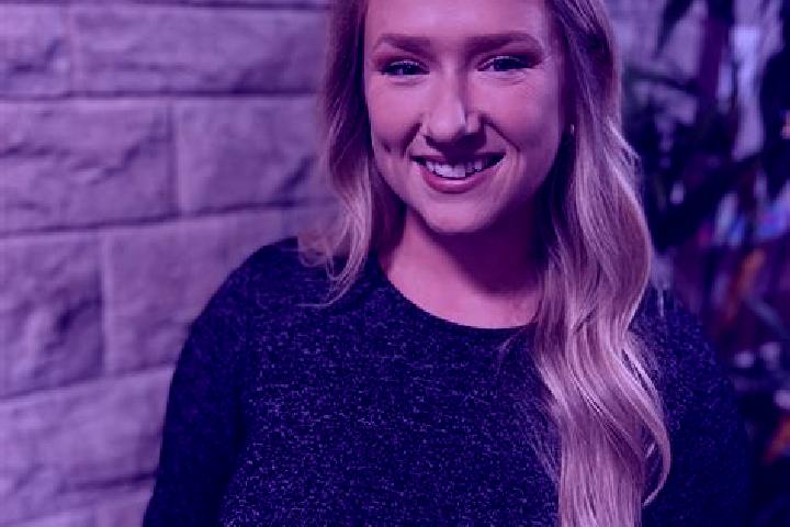 Hannah, 25 — Escort in Reeds Spring, United States