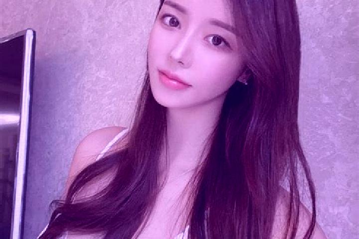 Hannah, 25 — Escort in Shisandaogou, China