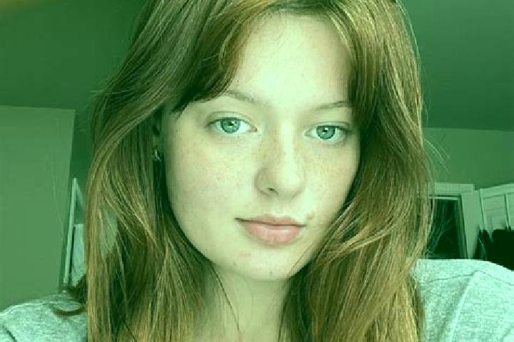 Hannah, 26, a auburn amber-eyed mediterranean companion based in Santa Cruz Mextepec. Offering CIM, Couples, BDSM, Dinner Date. Available for incall and outc...