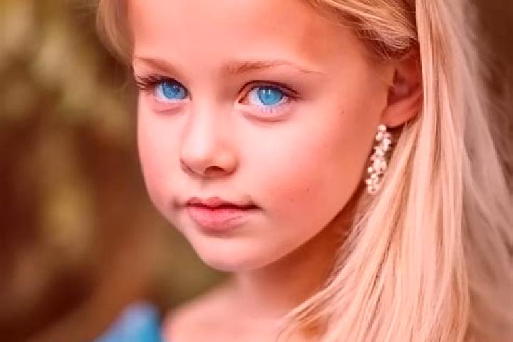 Hannah, 26, a blonde blue-eyed caucasian companion based in Buket Teukuh. Offering Massage, Deep French Kissing, GFE, Duos, A-Level. Available for incall and...