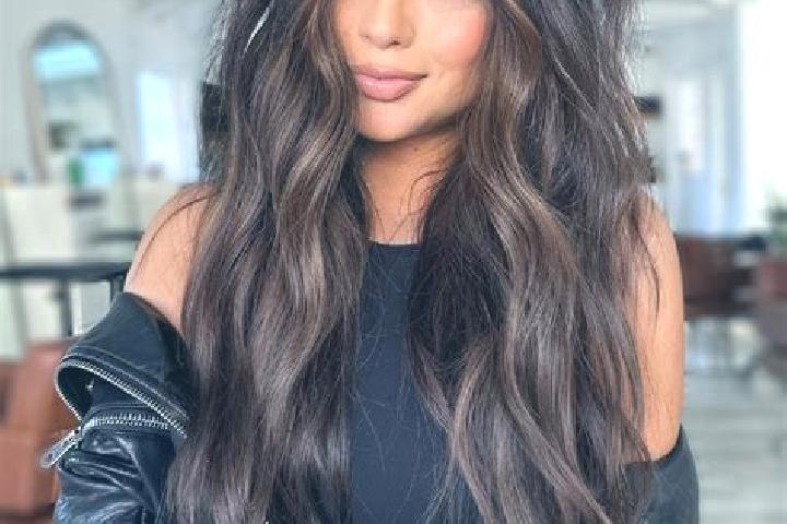 Hannah, 26, a brunette dark-eyed asian companion based in Osborne. Offering Tantra, GFE, Girlfriend Experience. Available for incall and outcall, day and eve...