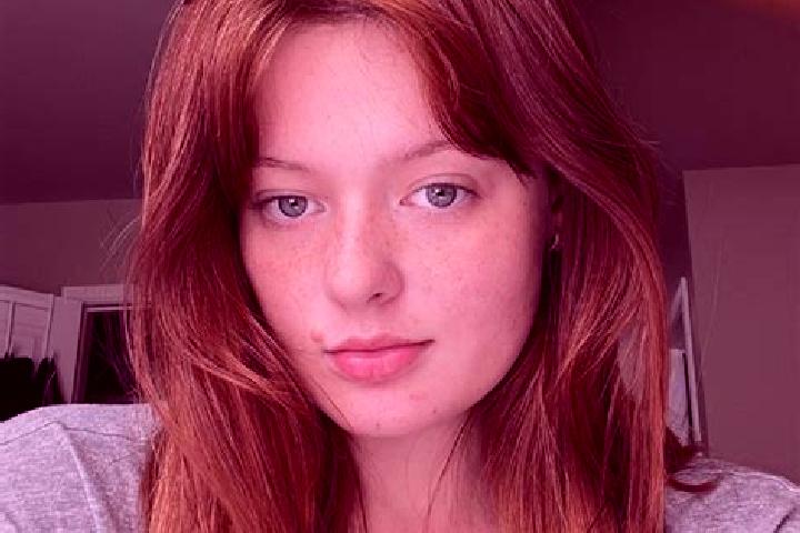 Hannah, 26, a red blue-eyed slavic companion based in Plouneour-Trez. Offering Deep French Kissing, Girlfriend Experience, BDSM. Available for incall and out...