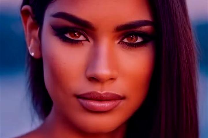 Hannah, 26, a red grey-eyed latina companion based in Westhoffen. Offering Roleplay, Tantra, Overnight. Available for incall and outcall, overnight bookings ...